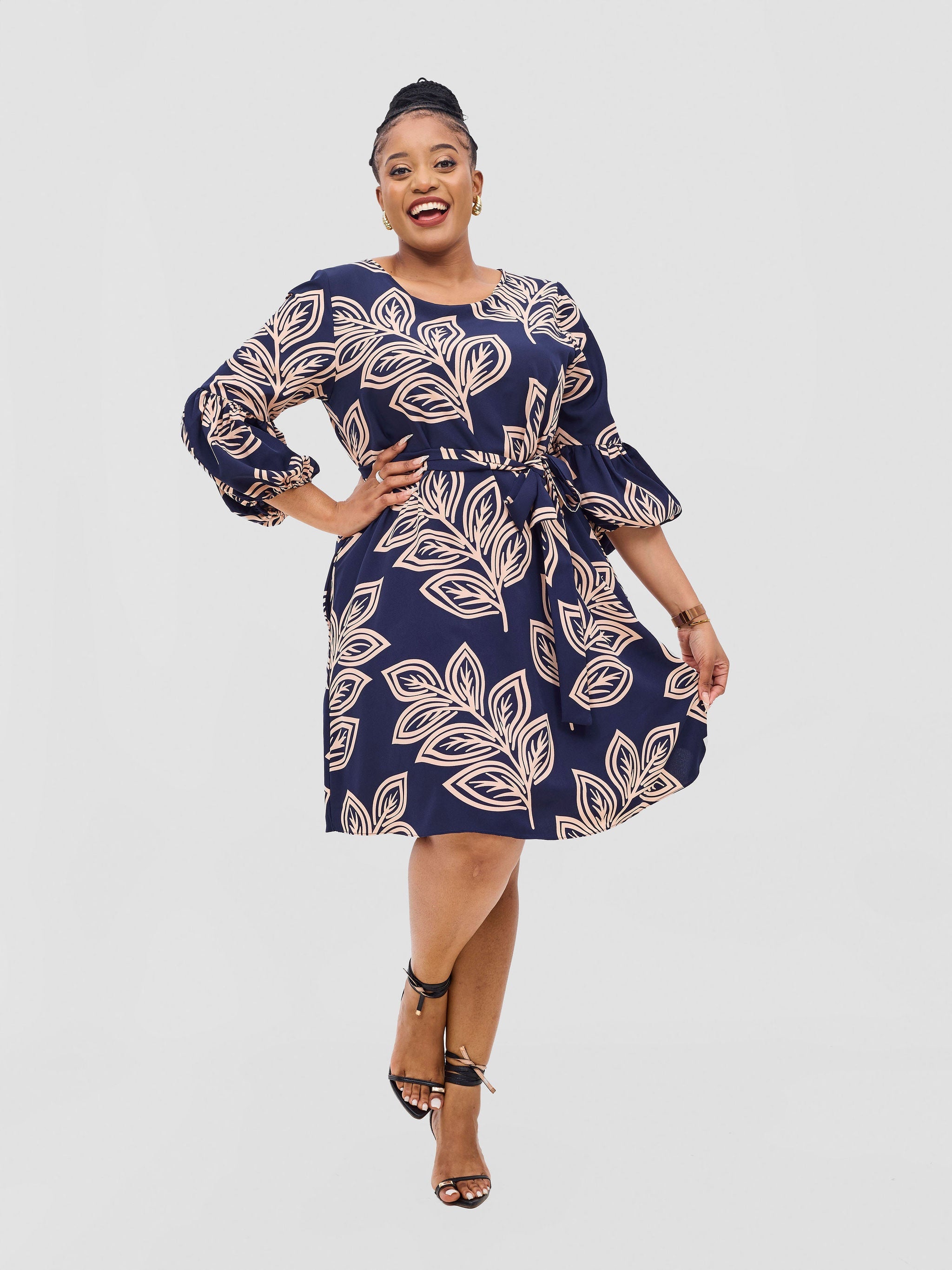 Vivo Zena Bishop Panel Long Sleeve Round Neck Dress - Navy / Peach Print