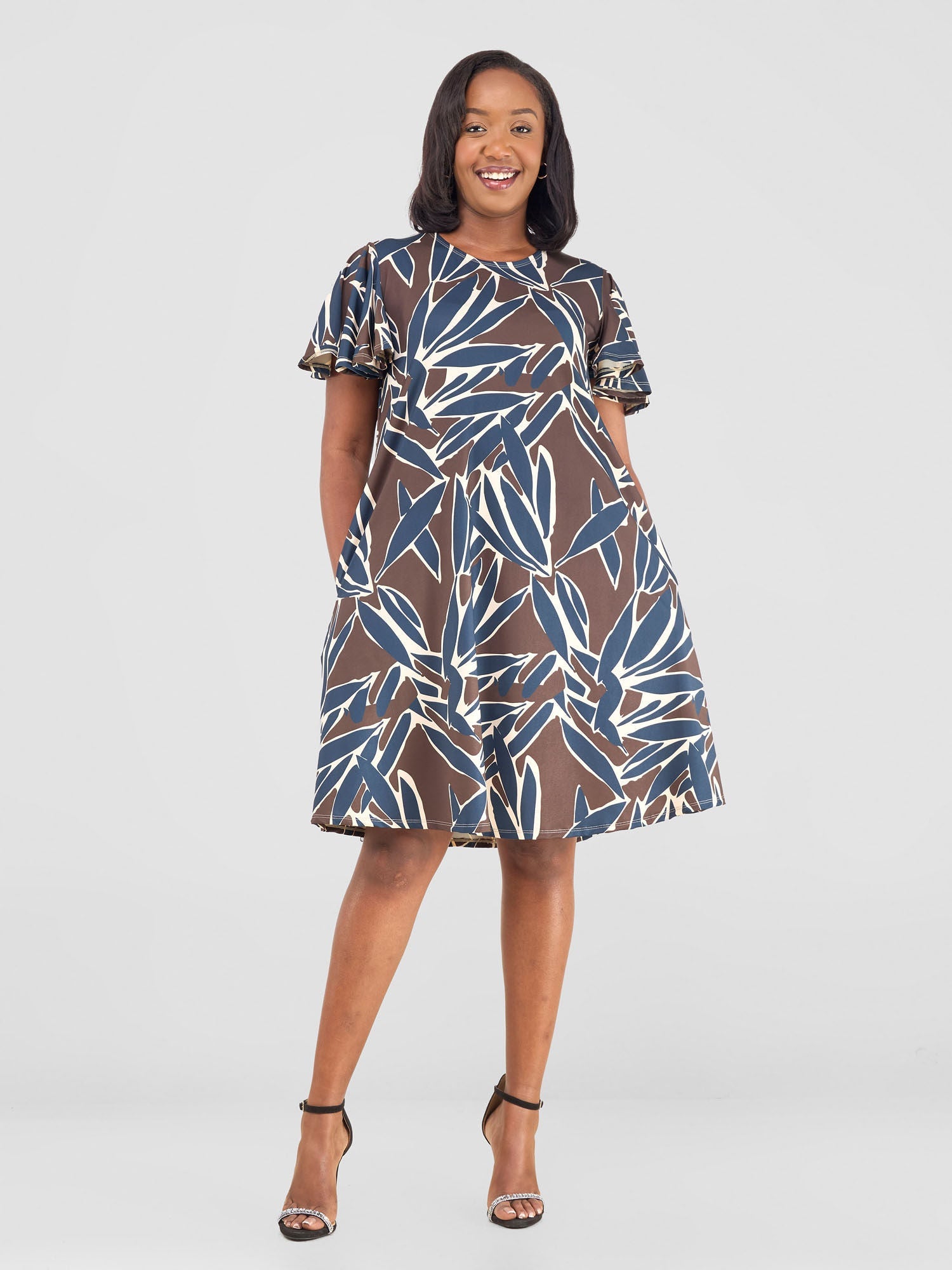 Vivo Ruwa Flounce Sleeve Knee Length Tent Dress - Navy / Brown Tawi Print