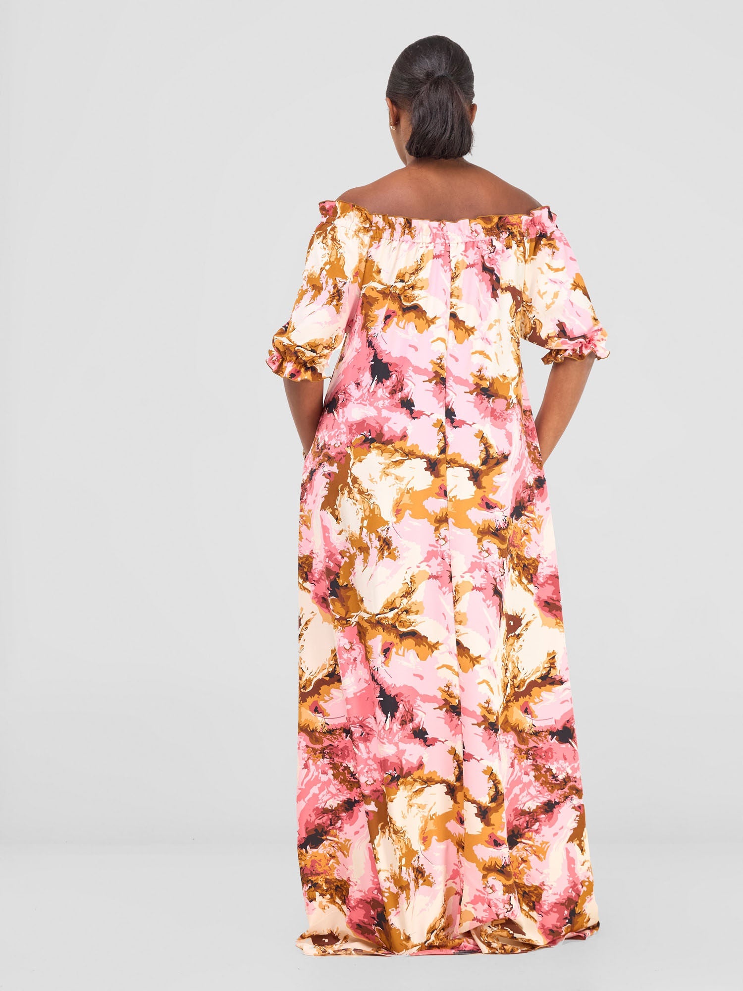 Vivo Situ Off-shoulder Tie Maxi Dress - Cream / Pink Print