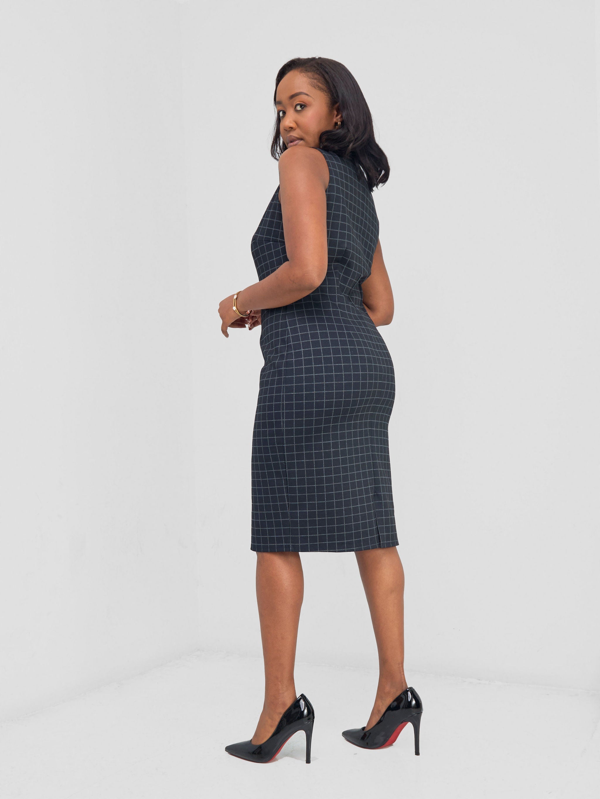 Vivo Paji Boat Neck Sheath Dress - Navy Checkered Print