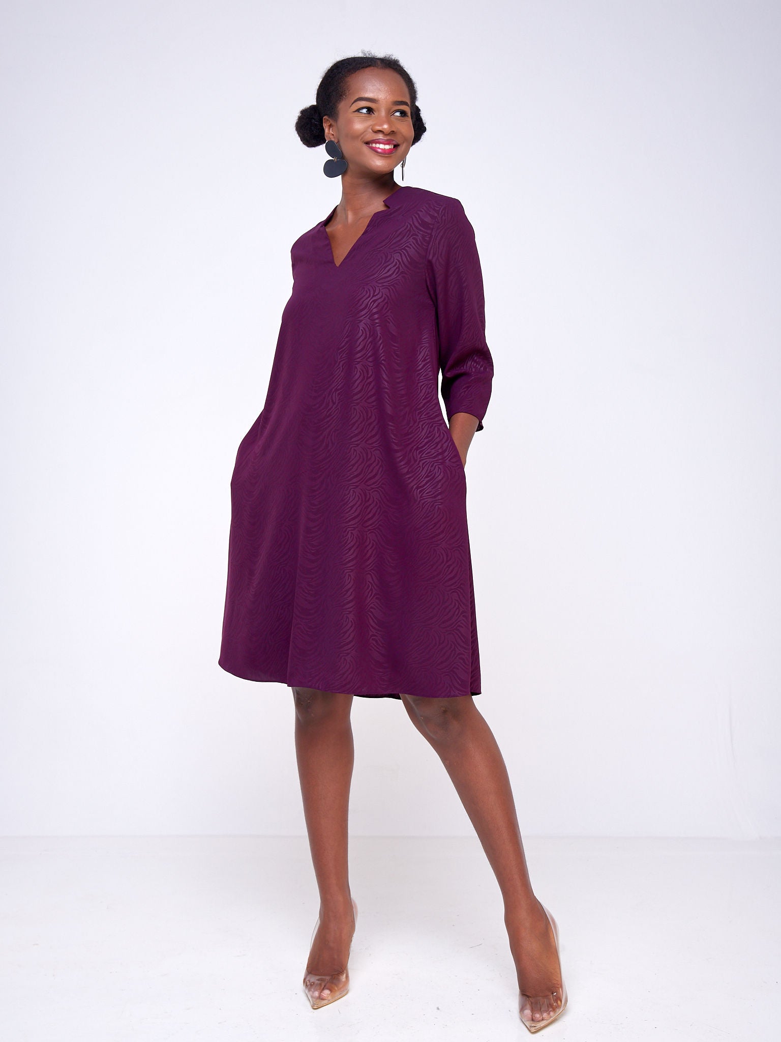 Vivo Pesi Notch Collar Tent Dress - Purple Animal Print