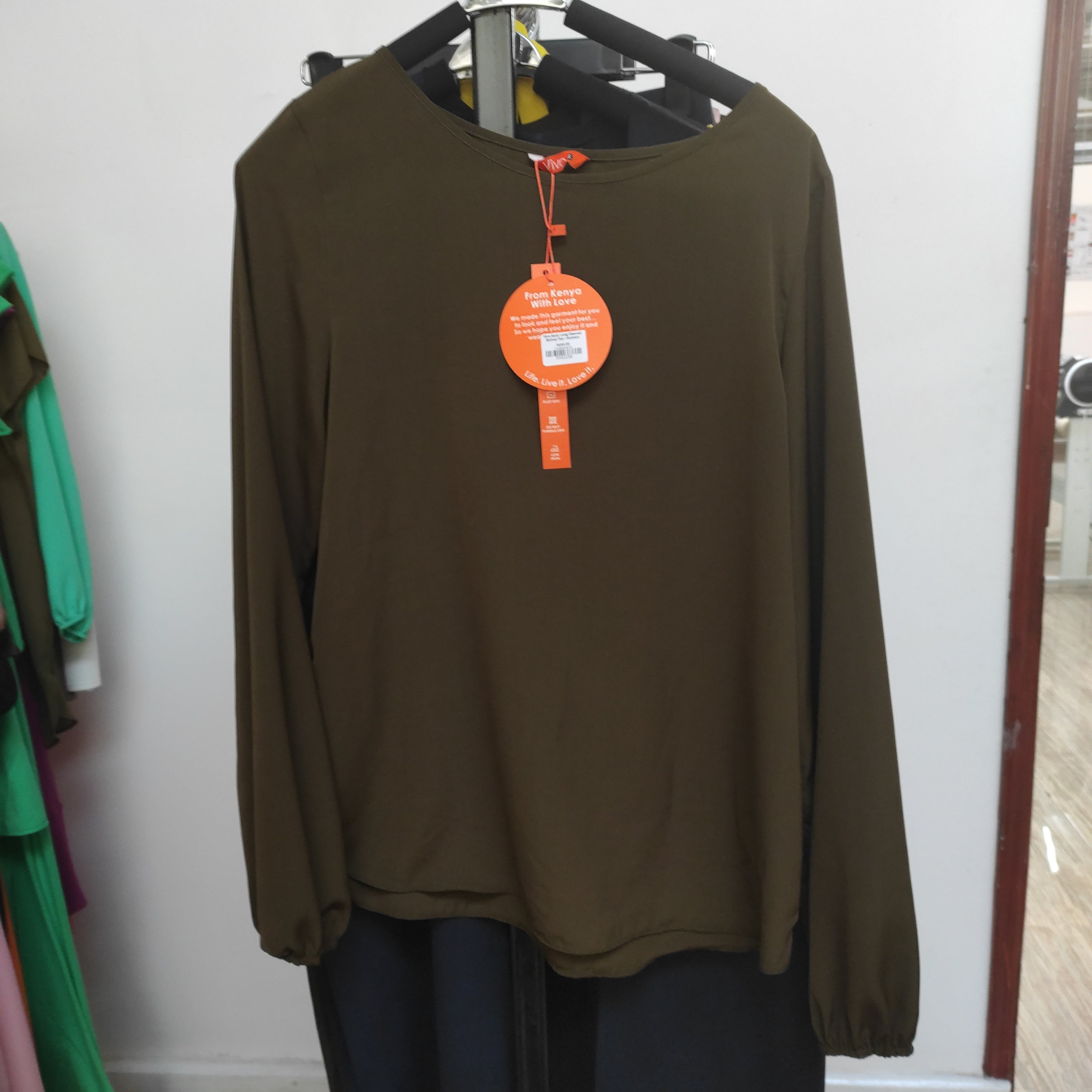 Vivo Basic Long Sleeved Bishop Top - Hunters