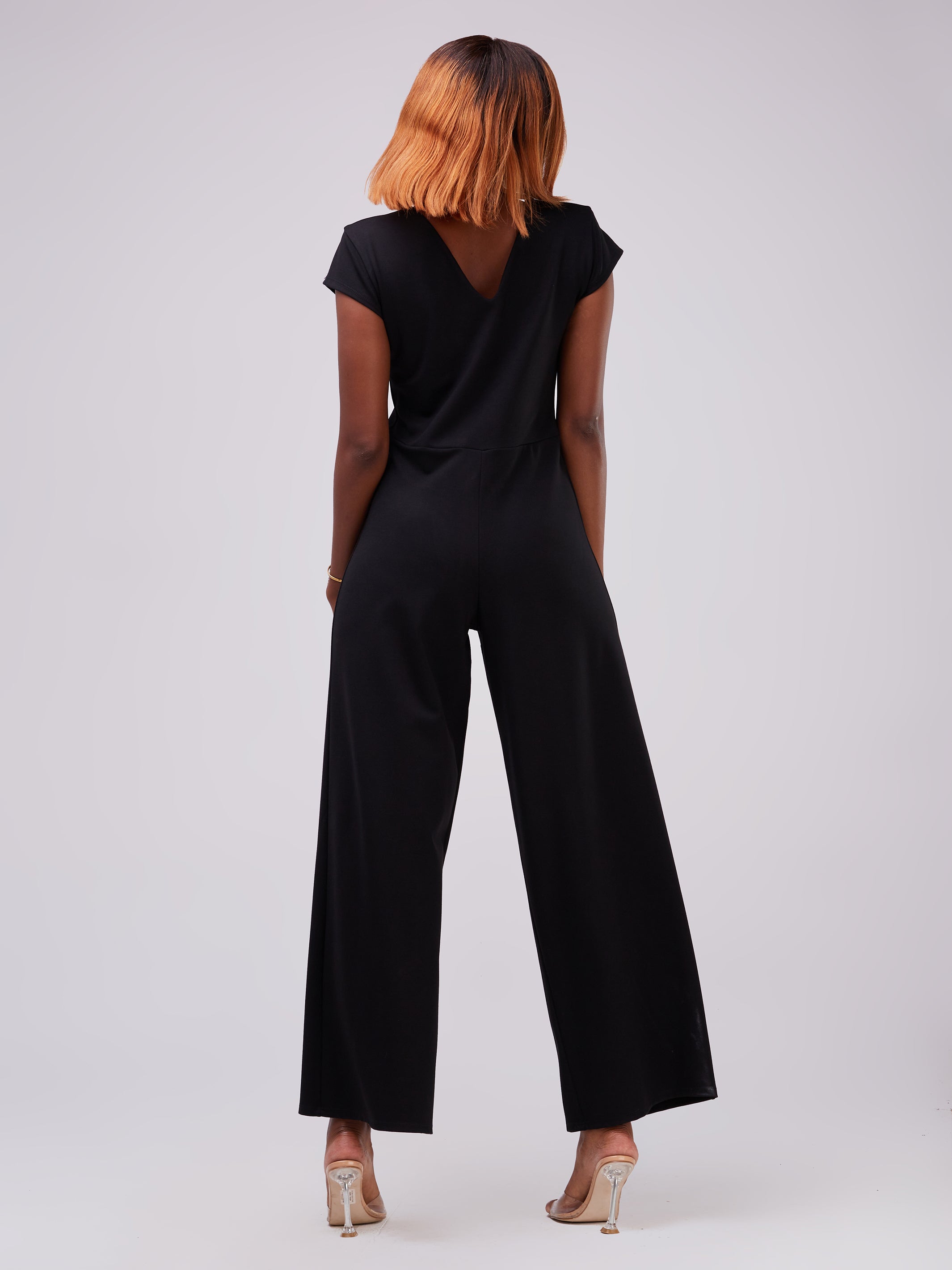 Vivo Zari Cap Sleeved V-Neck Jumpsuit - Black