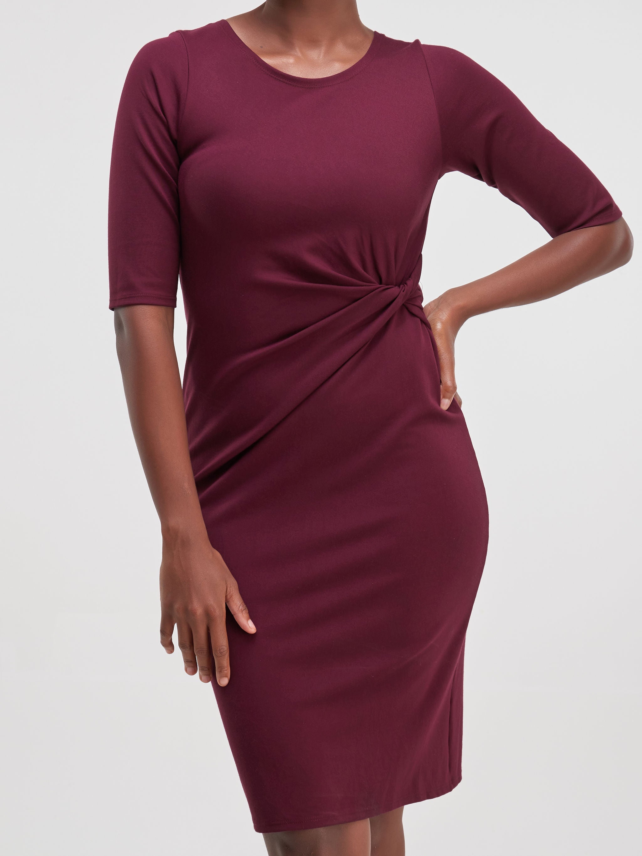 Vivo Faraji 3/4 Sleeve Side Twist Dress - Maroon