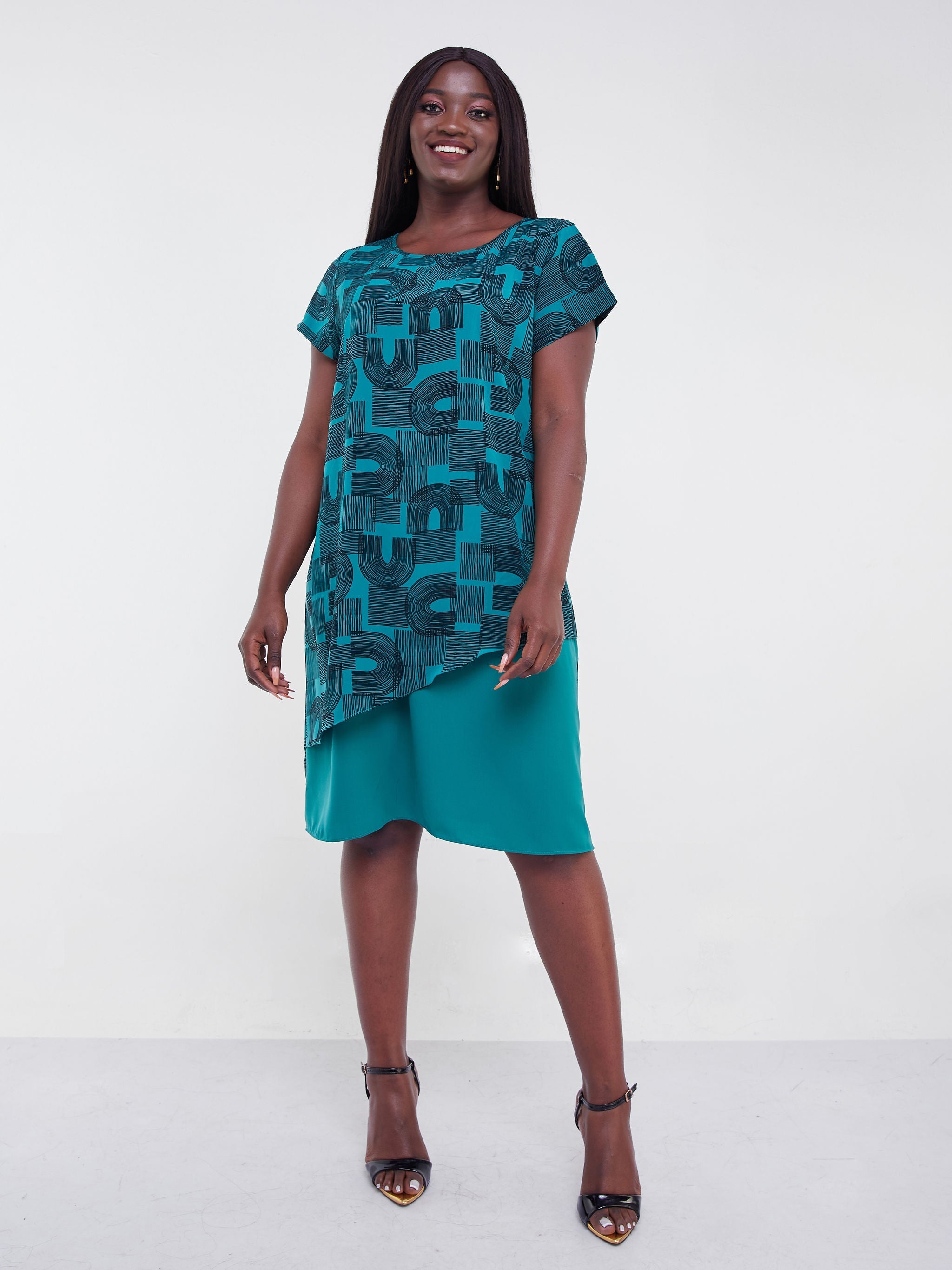 Vivo Jasiri Cap Sleeve Layered Shift Dress - Green / Black Print