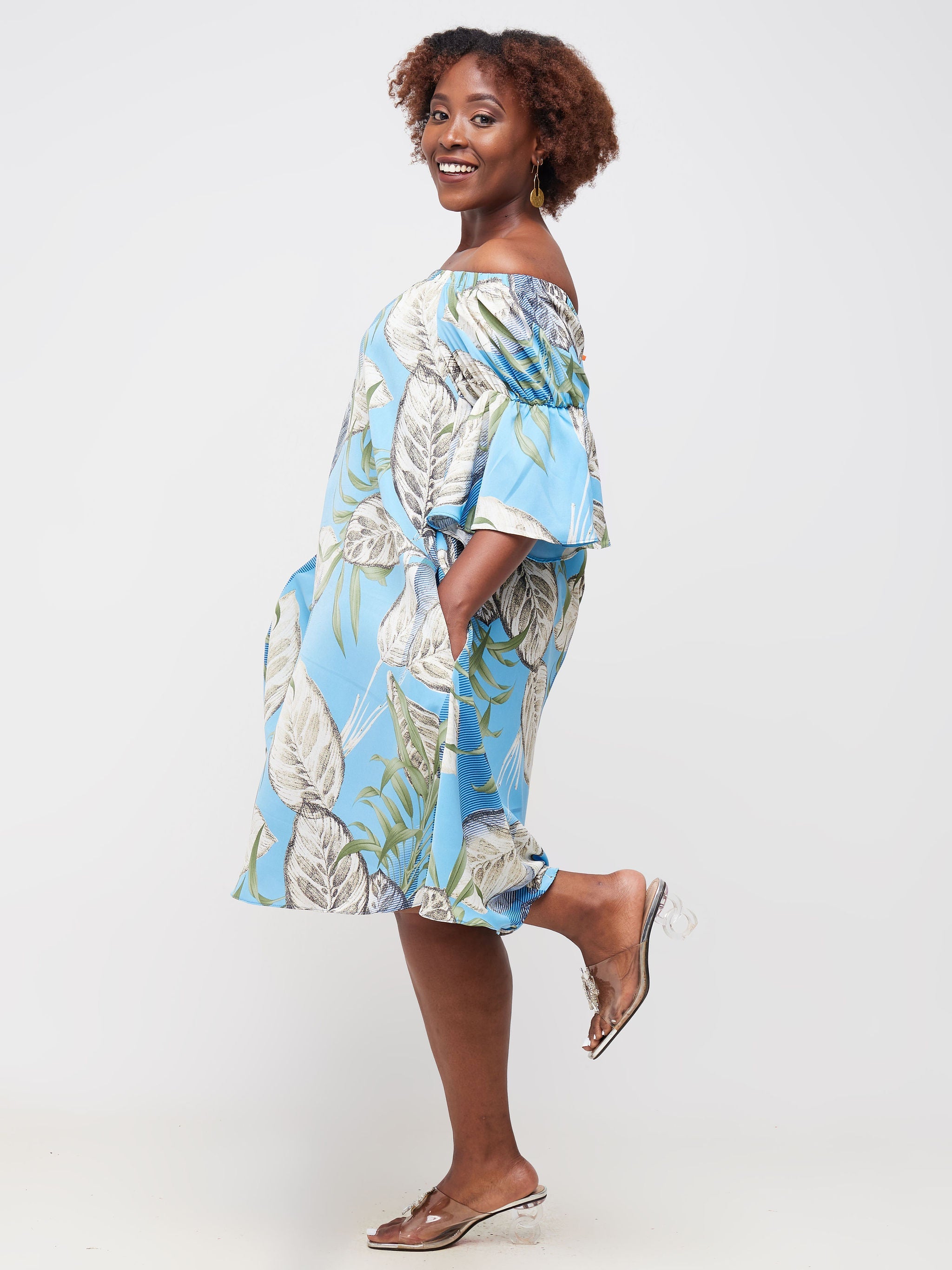 Vivo Tana Off Shoulder Knee Length Dress - Light Blue Floral Print