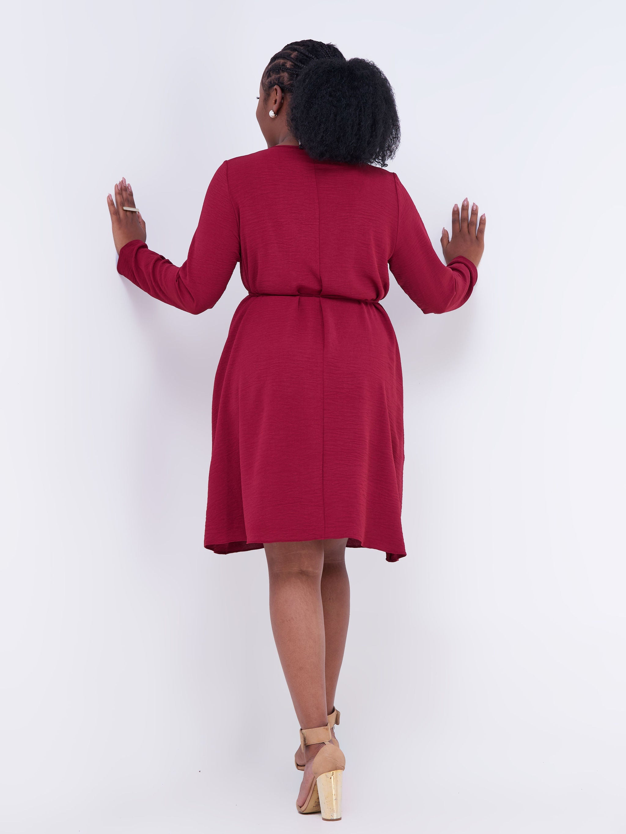 Vivo Tunu Long Sleeve Front Pleat Knee Length Dress - Maroon