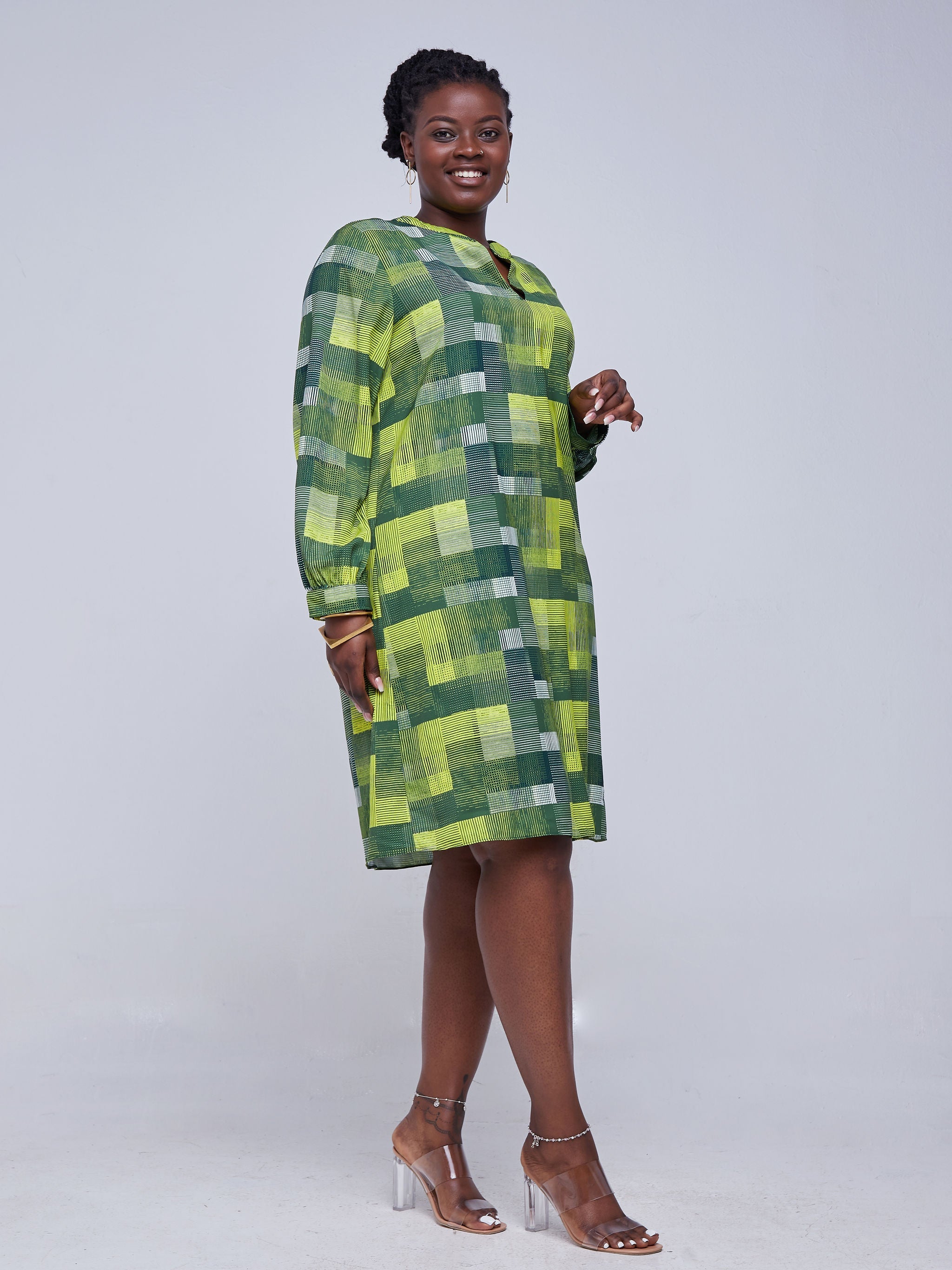 Vivo Zena Long Sleeve Mandarin Collar Shift Dress - Green Print