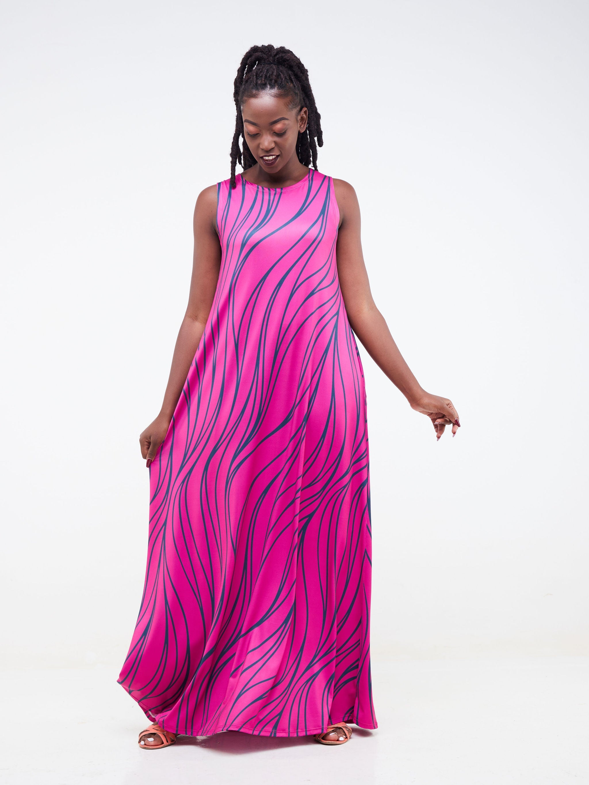 Vivo Lumi Back Pleat Maxi Dress - Pink / Teal Wave Print