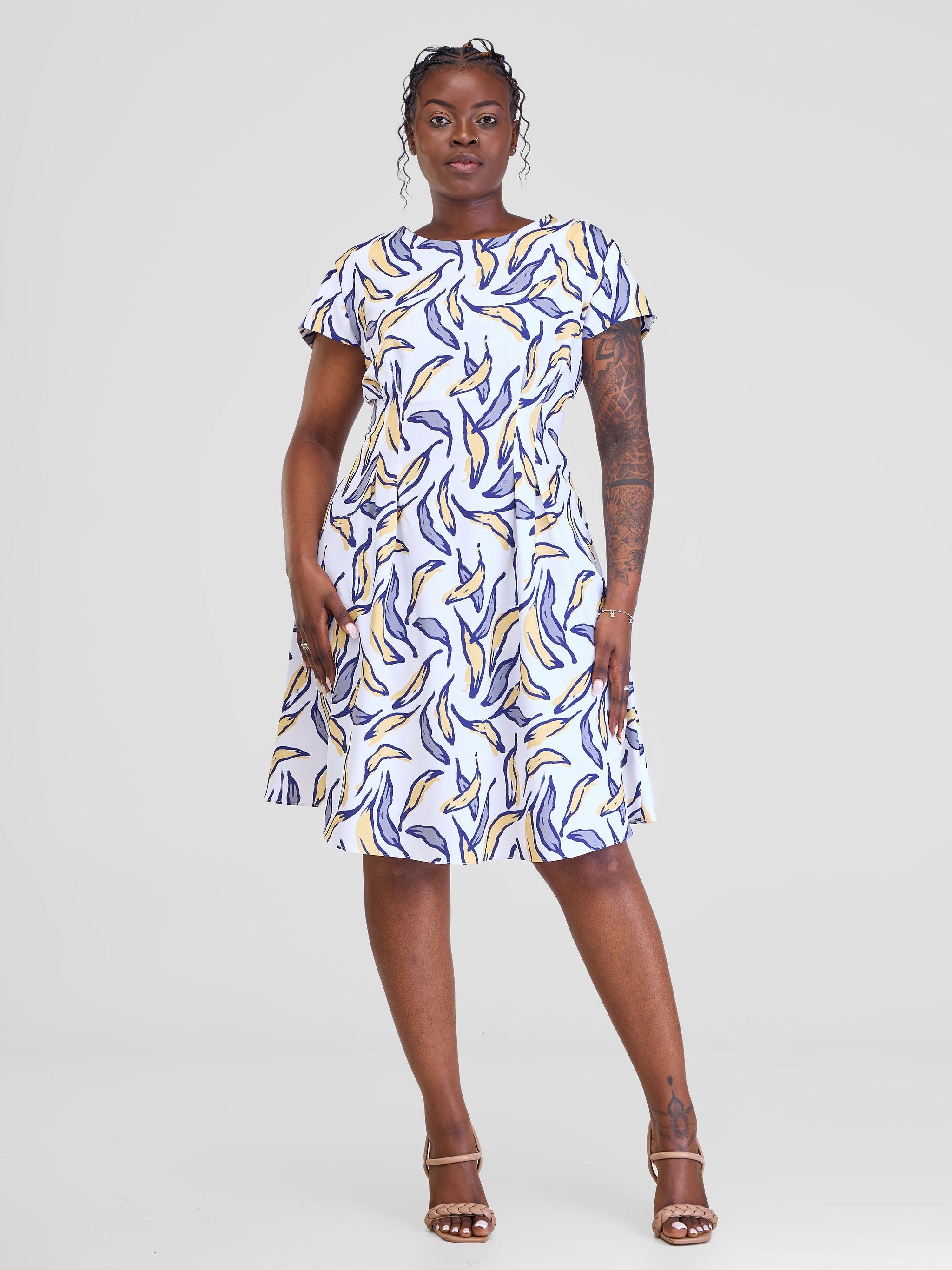 Vivo Ajani Pleated A-line Cap Sleeve Dress - White/Mustard Molo Print